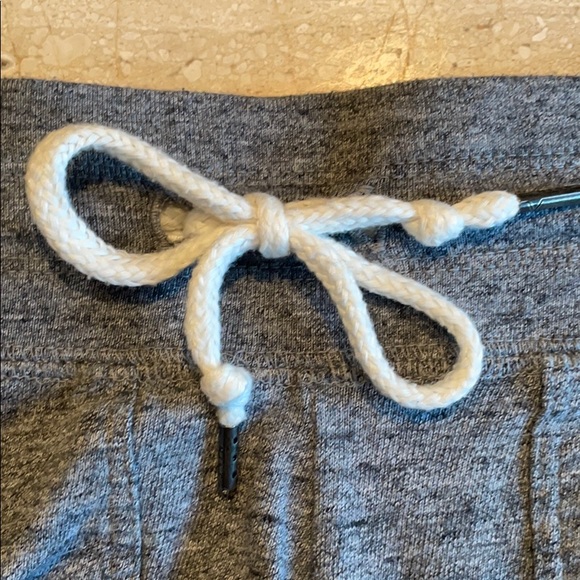 Women’s Nike Gym Shorts XS - Picture 5 of 7